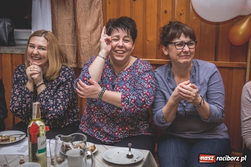 Zdjęcie w galerii na portalu naszraciborz.pl: Dzień Kobiet w Wojnowicach na wesoło  wiadomości z regionu