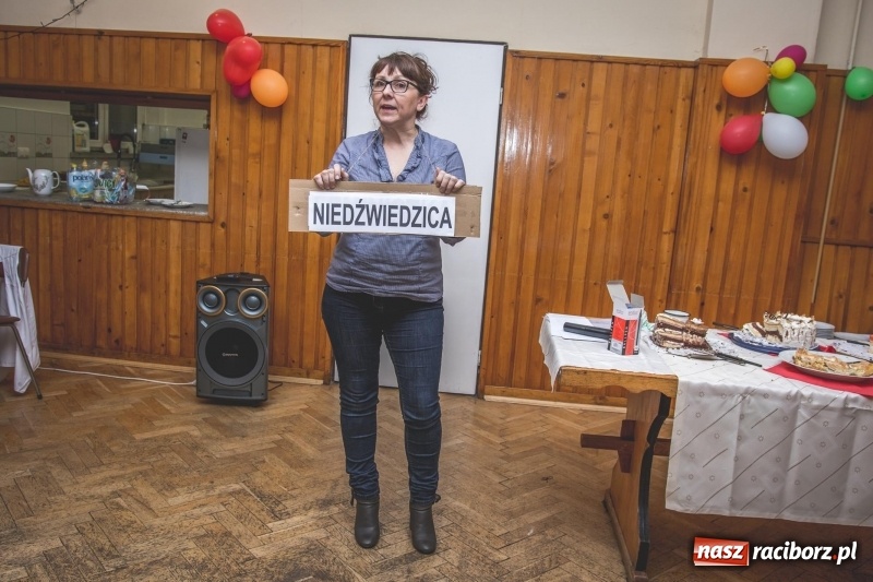 Zdjęcie w galerii na portalu naszraciborz.pl: Dzień Kobiet w Wojnowicach na wesoło  wiadomości z regionu