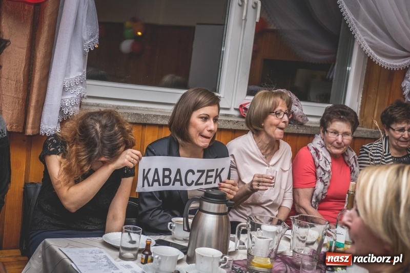 Zdjęcie w galerii na portalu naszraciborz.pl: Dzień Kobiet w Wojnowicach na wesoło  wiadomości z regionu