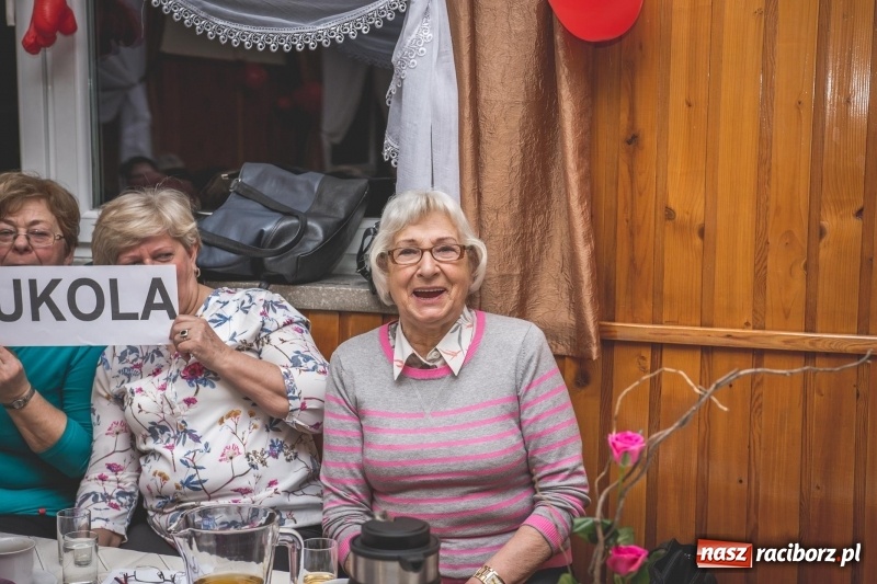 Zdjęcie w galerii na portalu naszraciborz.pl: Dzień Kobiet w Wojnowicach na wesoło  wiadomości z regionu