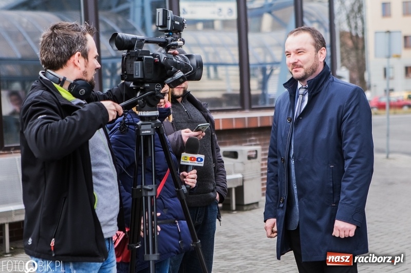 Zdjęcie w galerii na portalu naszraciborz.pl: Raciborski PKS zaprezentował kolejny autobus zasilany gazem wiadomości z regionu