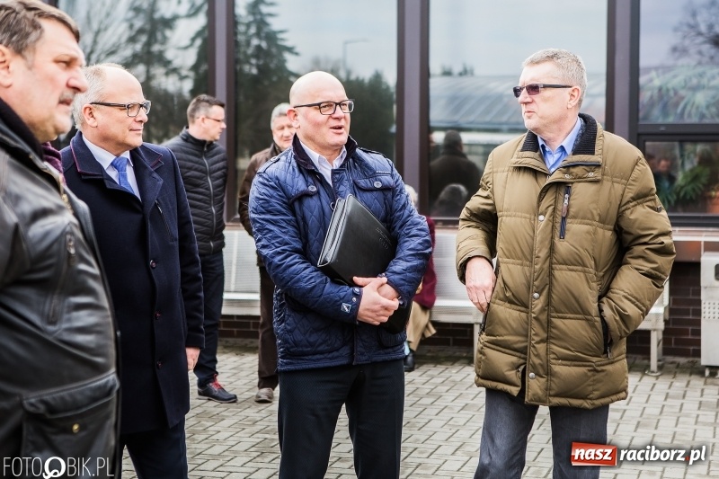 Zdjęcie w galerii na portalu naszraciborz.pl: Raciborski PKS zaprezentował kolejny autobus zasilany gazem wiadomości z regionu