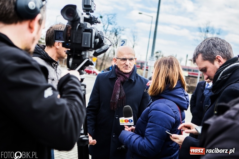 Zdjęcie w galerii na portalu naszraciborz.pl: Raciborski PKS zaprezentował kolejny autobus zasilany gazem wiadomości z regionu