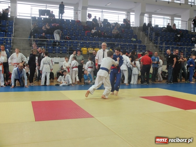 Zdjęcie w galerii na portalu naszraciborz.pl: Raciborzanie z Łamatora na katowickich matach  wiadomości z regionu