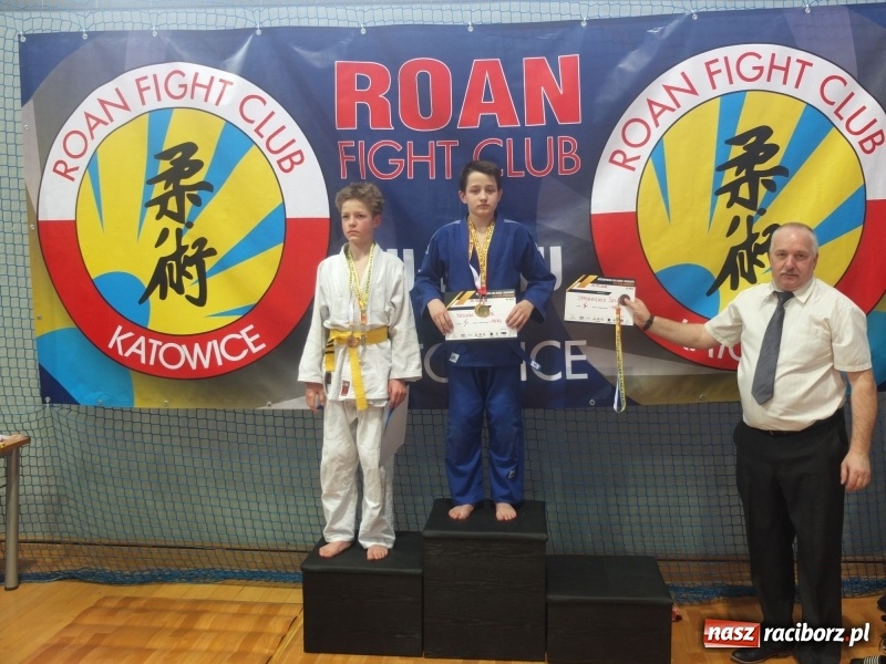 Zdjęcie w galerii na portalu naszraciborz.pl: Raciborzanie z Łamatora na katowickich matach  wiadomości z regionu