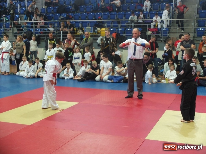 Zdjęcie w galerii na portalu naszraciborz.pl: Raciborzanie z Łamatora na katowickich matach  wiadomości z regionu