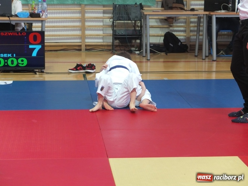 Zdjęcie w galerii na portalu naszraciborz.pl: Raciborzanie z Łamatora na katowickich matach  wiadomości z regionu