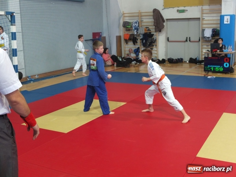 Zdjęcie w galerii na portalu naszraciborz.pl: Raciborzanie z Łamatora na katowickich matach  wiadomości z regionu