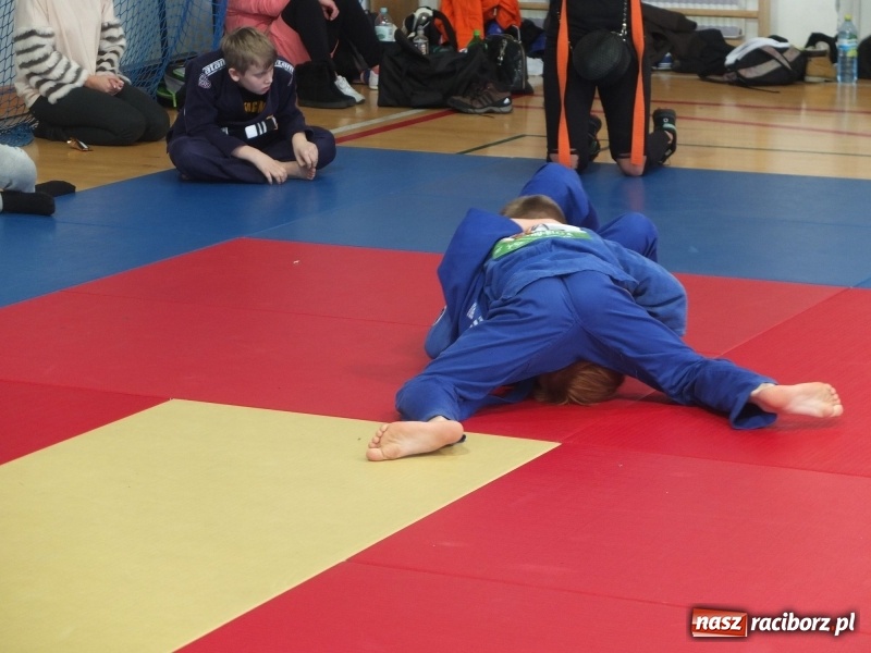 Zdjęcie w galerii na portalu naszraciborz.pl: Raciborzanie z Łamatora na katowickich matach  wiadomości z regionu