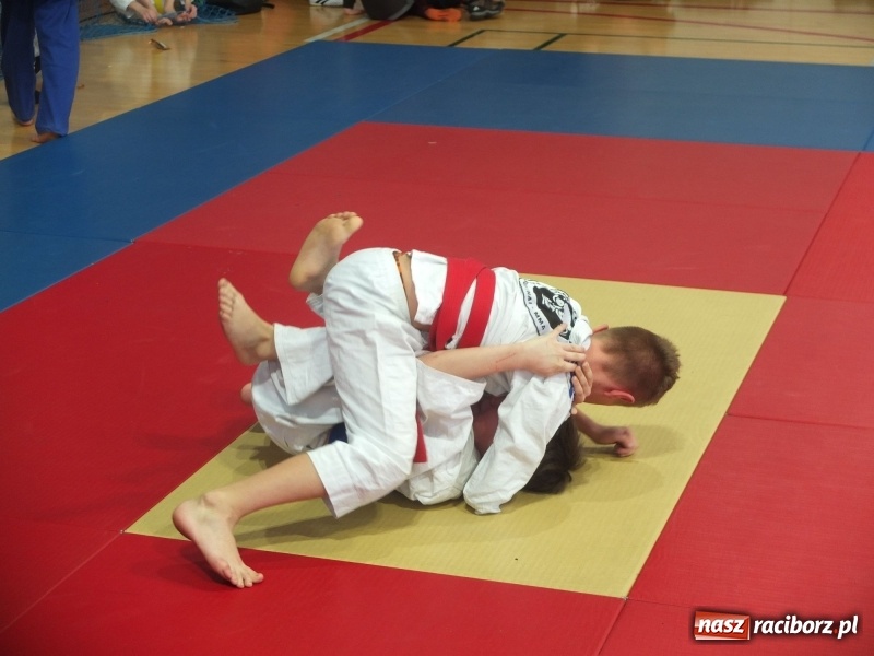 Zdjęcie w galerii na portalu naszraciborz.pl: Raciborzanie z Łamatora na katowickich matach  wiadomości z regionu