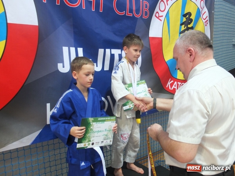 Zdjęcie w galerii na portalu naszraciborz.pl: Raciborzanie z Łamatora na katowickich matach  wiadomości z regionu