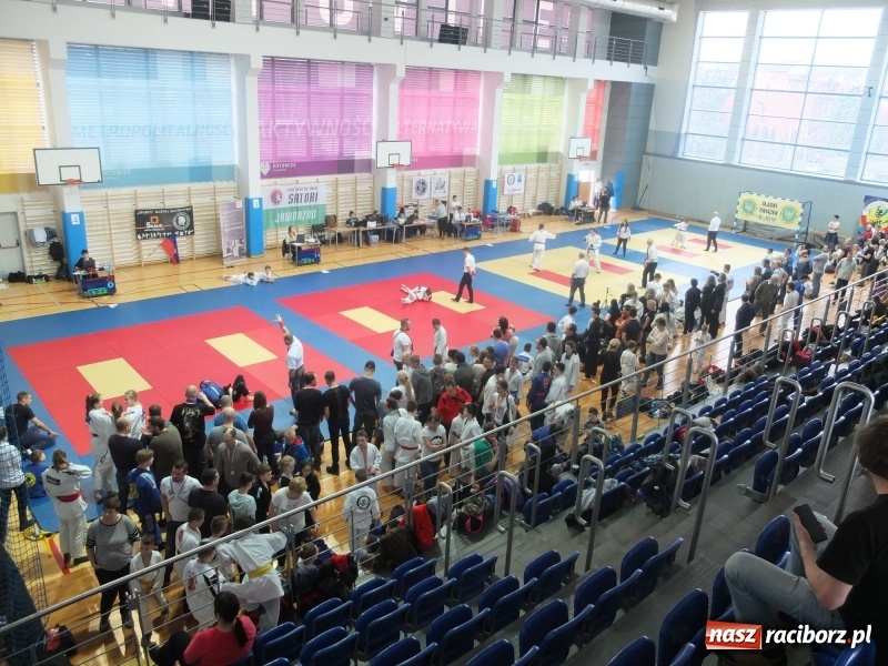 Zdjęcie w galerii na portalu naszraciborz.pl: Raciborzanie z Łamatora na katowickich matach  wiadomości z regionu