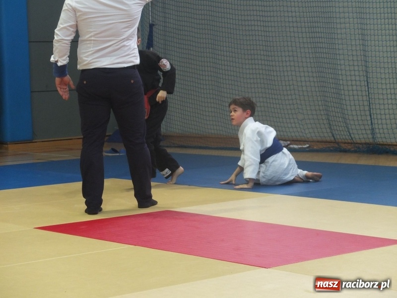 Zdjęcie w galerii na portalu naszraciborz.pl: Raciborzanie z Łamatora na katowickich matach  wiadomości z regionu