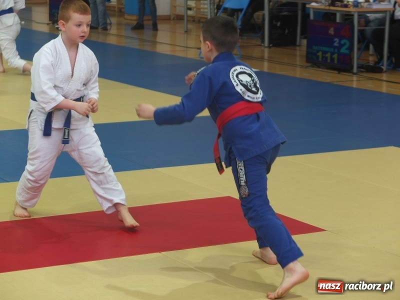 Zdjęcie w galerii na portalu naszraciborz.pl: Raciborzanie z Łamatora na katowickich matach  wiadomości z regionu