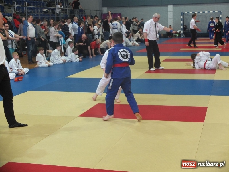 Zdjęcie w galerii na portalu naszraciborz.pl: Raciborzanie z Łamatora na katowickich matach  wiadomości z regionu