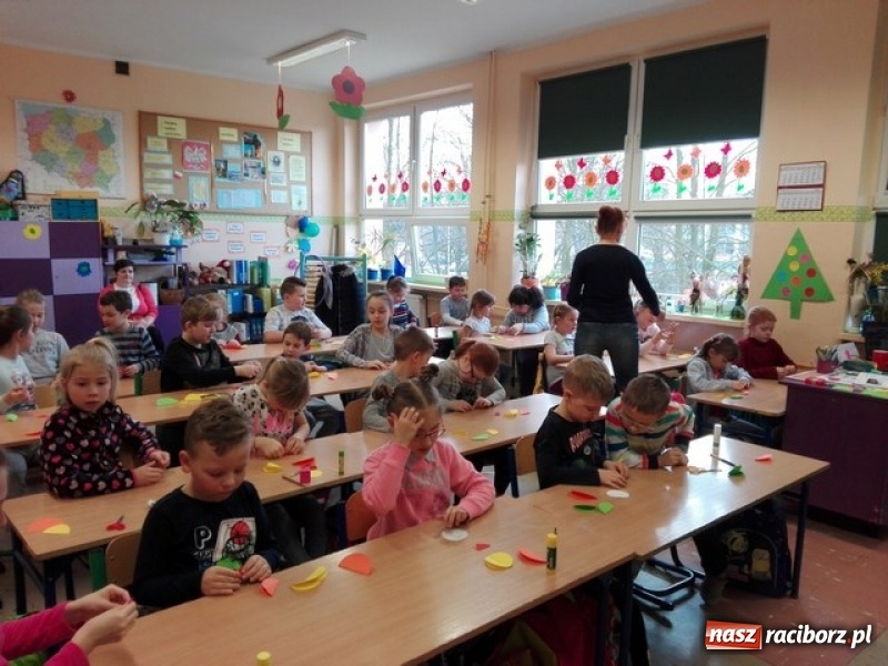 Zdjęcie w galerii na portalu naszraciborz.pl: Dzień otwarty w SP15 wiadomości z regionu