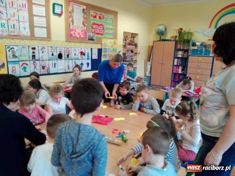 Zdjęcie w galerii na portalu naszraciborz.pl: Dzień otwarty w SP15 wiadomości z regionu