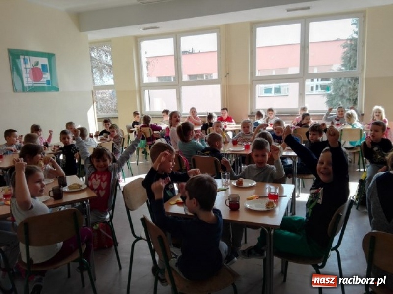 Zdjęcie w galerii na portalu naszraciborz.pl: Dzień otwarty w SP15 wiadomości z regionu