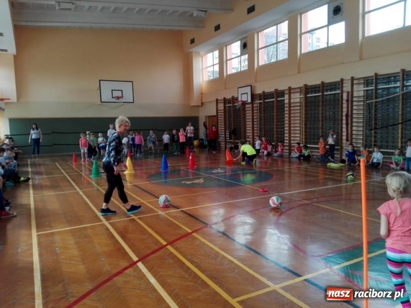 Zdjęcie w galerii na portalu naszraciborz.pl: Dzień otwarty w SP15 wiadomości z regionu