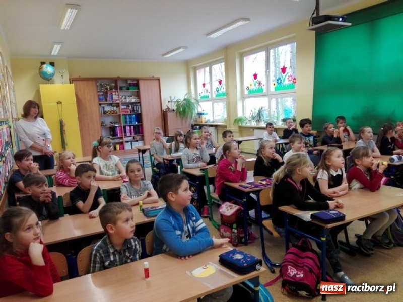 Zdjęcie w galerii na portalu naszraciborz.pl: Dzień otwarty w SP15 wiadomości z regionu