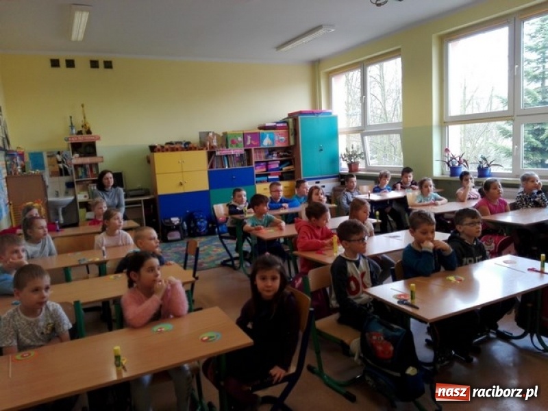 Zdjęcie w galerii na portalu naszraciborz.pl: Dzień otwarty w SP15 wiadomości z regionu