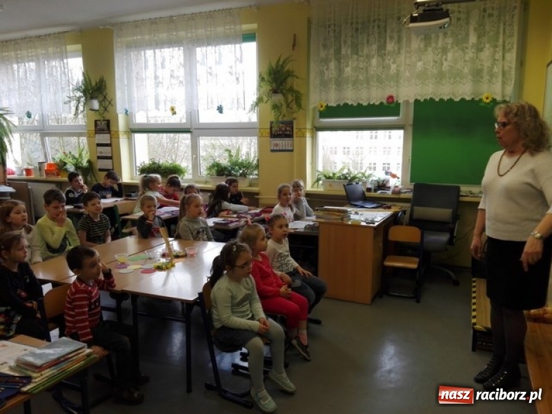 Zdjęcie w galerii na portalu naszraciborz.pl: Dzień otwarty w SP15 wiadomości z regionu