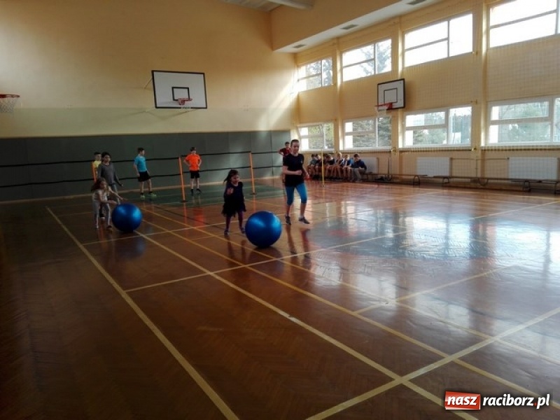 Zdjęcie w galerii na portalu naszraciborz.pl: Dzień otwarty w SP15 wiadomości z regionu