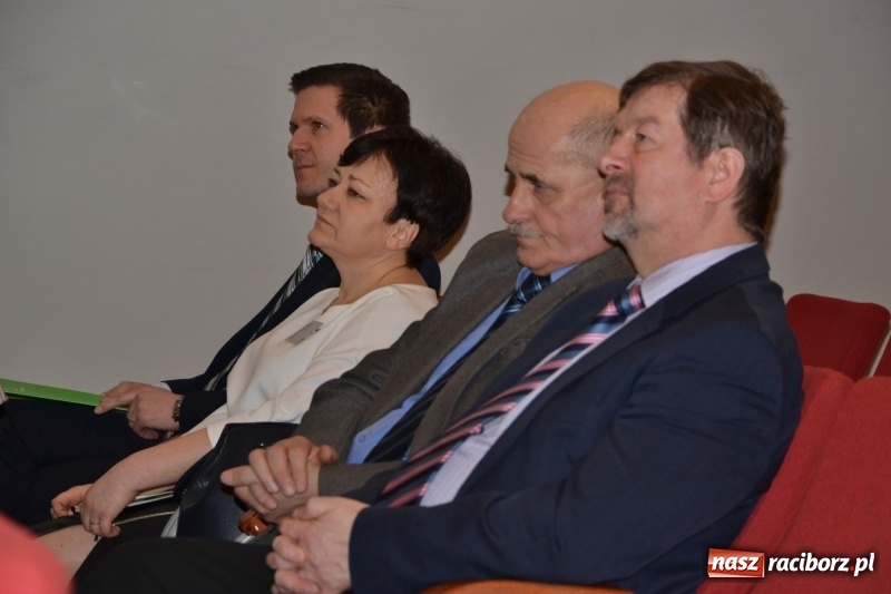 Zdjęcie w galerii na portalu naszraciborz.pl: Rolnicy ziemi raciborskiej spotkali się na zamku  wiadomości z regionu