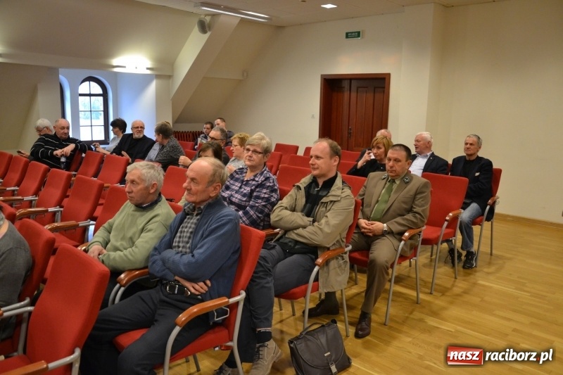 Zdjęcie w galerii na portalu naszraciborz.pl: Rolnicy ziemi raciborskiej spotkali się na zamku  wiadomości z regionu