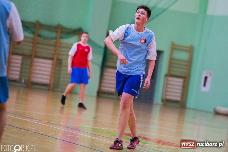 Zdjęcie w galerii na portalu naszraciborz.pl: Finały miejskie w piłce ręcznej szkół podstawowych wiadomości z regionu