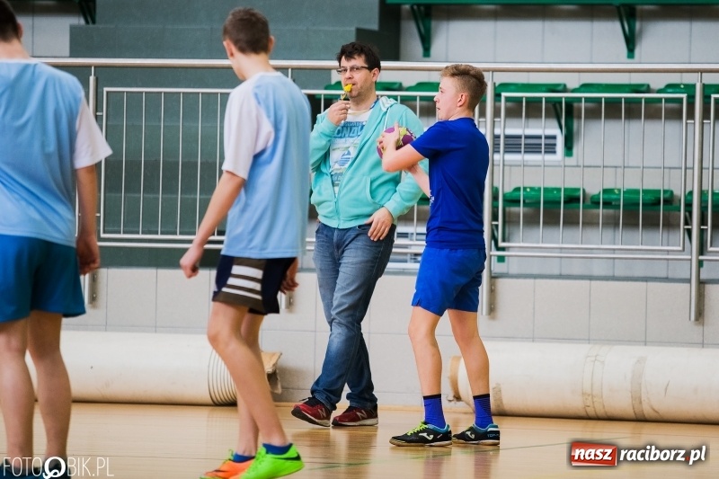 Zdjęcie w galerii na portalu naszraciborz.pl: Finały miejskie w piłce ręcznej szkół podstawowych wiadomości z regionu