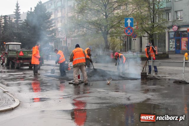 Zdjęcie w galerii na portalu naszraciborz.pl: Niebawem Nowa będzie załatana  wiadomości z regionu