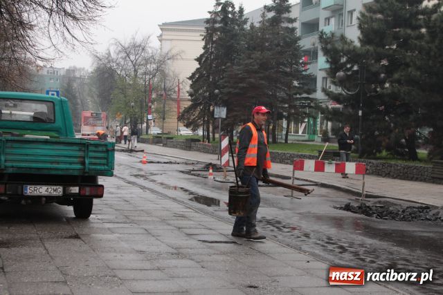Zdjęcie w galerii na portalu naszraciborz.pl: Niebawem Nowa będzie załatana  wiadomości z regionu