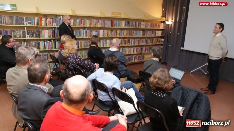 Zdjęcie w galerii na portalu naszraciborz.pl: Więcej niż komunistyczna hagiografia – wykład dr. Janusza Mokrosza w bibliotece wiadomości z regionu