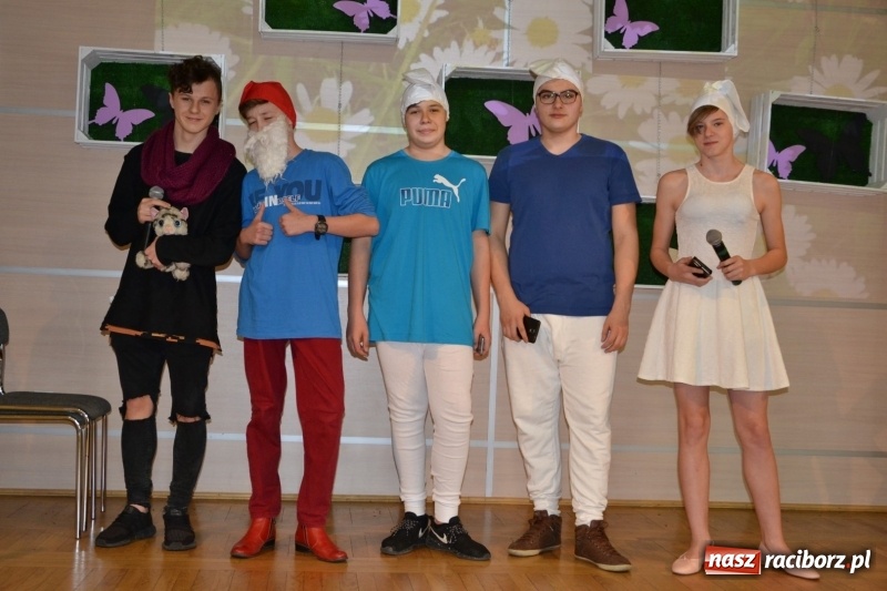 Zdjęcie w galerii na portalu naszraciborz.pl: Jo wom godom… Gminny Konkurs Gwary Śląskiej w Tworkowie wiadomości z regionu