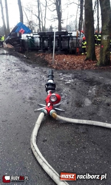 Zdjęcie w galerii na portalu naszraciborz.pl: Akcja Cysterna w Rudach. 23 zastępy zawodowej straży, ewakuacja i duże straty materialne wiadomości z regionu