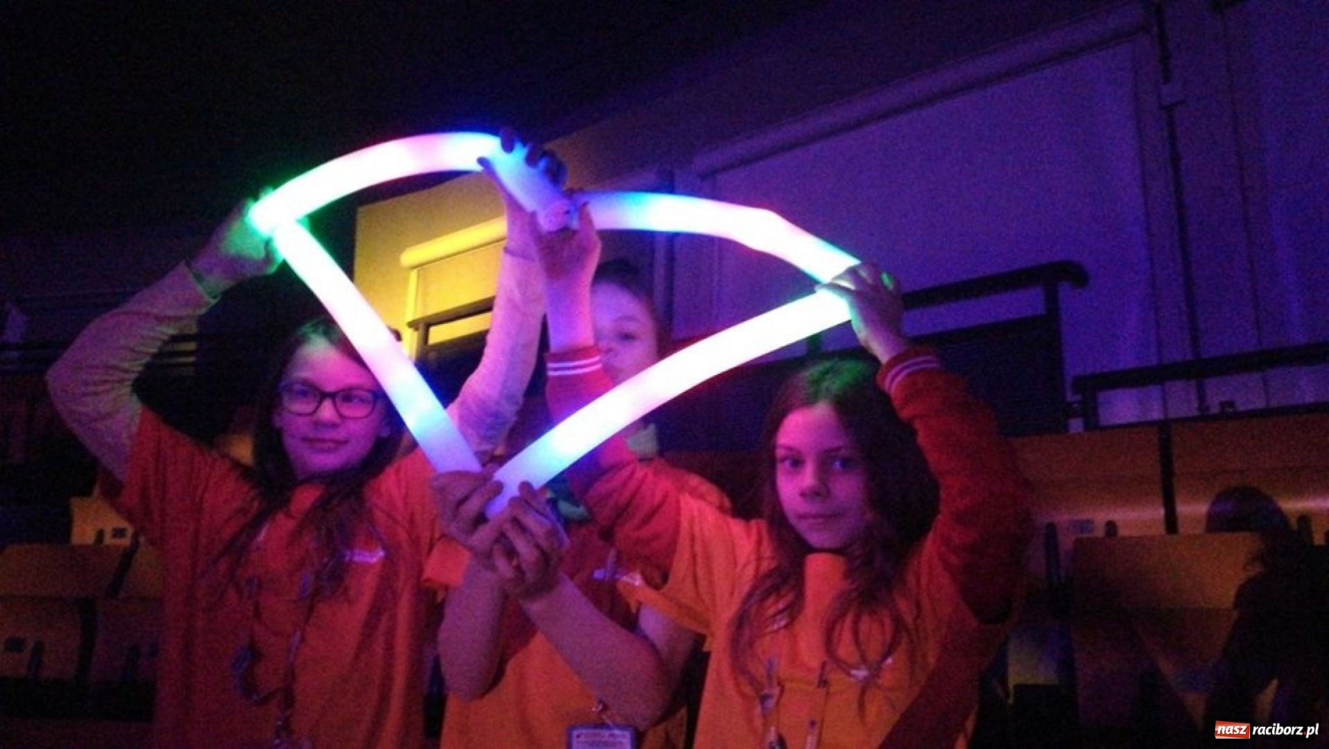 Zdjęcie w galerii na portalu naszraciborz.pl: Uczniowie z Płoni w Olimpiadzie Kreatywności Destination Imagination wiadomości z regionu