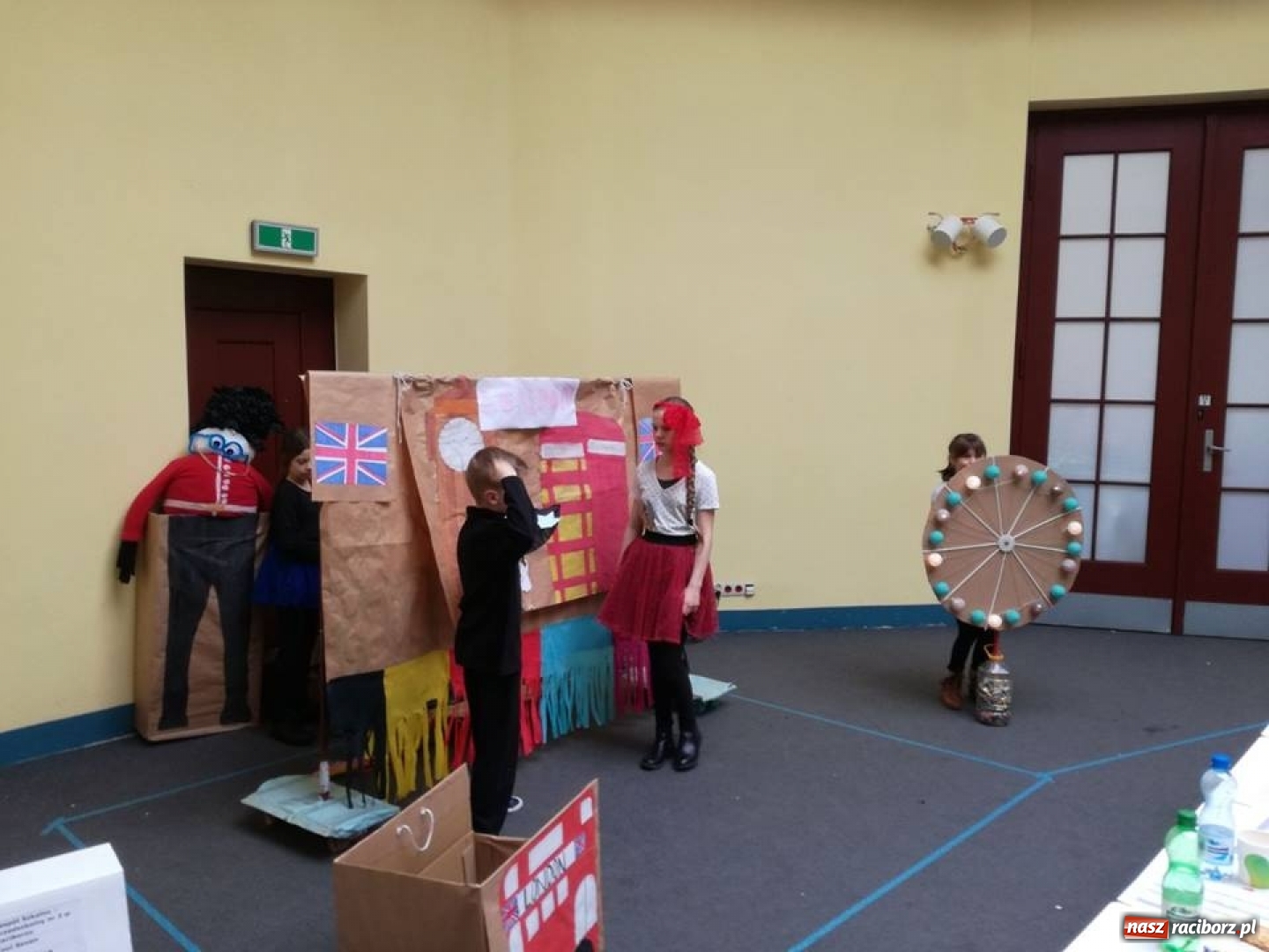 Zdjęcie w galerii na portalu naszraciborz.pl: Uczniowie z Płoni w Olimpiadzie Kreatywności Destination Imagination wiadomości z regionu