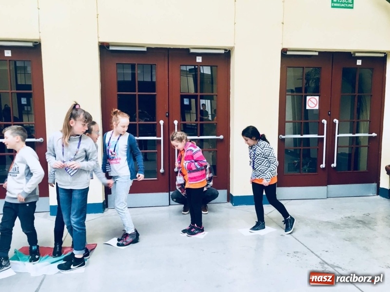 Zdjęcie w galerii na portalu naszraciborz.pl:  SP 1 na Ogólnopolskiej Olimpiadzie Kreatywności  wiadomości z regionu