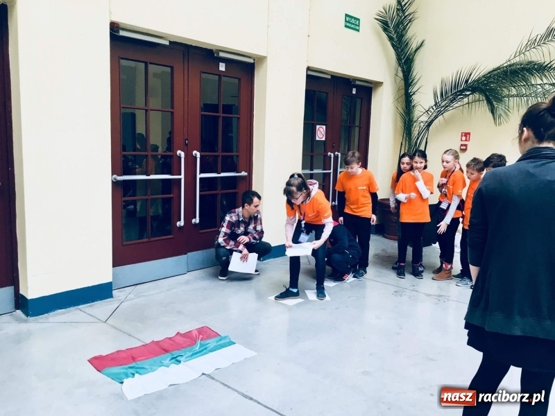 Zdjęcie w galerii na portalu naszraciborz.pl:  SP 1 na Ogólnopolskiej Olimpiadzie Kreatywności  wiadomości z regionu