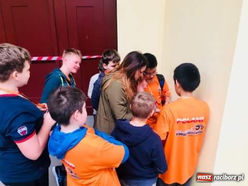 Zdjęcie w galerii na portalu naszraciborz.pl:  SP 1 na Ogólnopolskiej Olimpiadzie Kreatywności  wiadomości z regionu