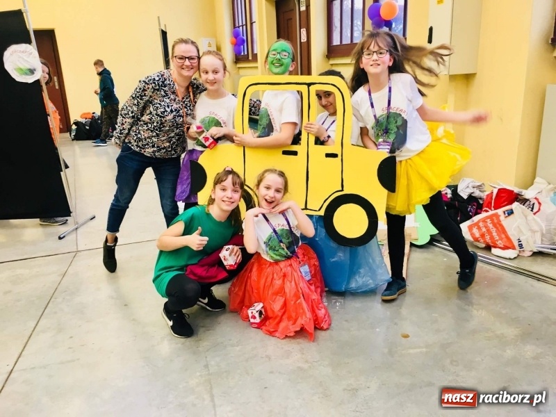 Zdjęcie w galerii na portalu naszraciborz.pl:  SP 1 na Ogólnopolskiej Olimpiadzie Kreatywności  wiadomości z regionu