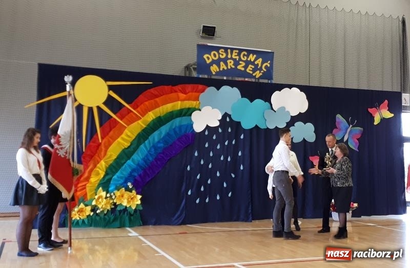 Zdjęcie w galerii na portalu naszraciborz.pl: II Szkolny Turniej żonglowania piłką nożną w Grzegorzowicach wiadomości z regionu