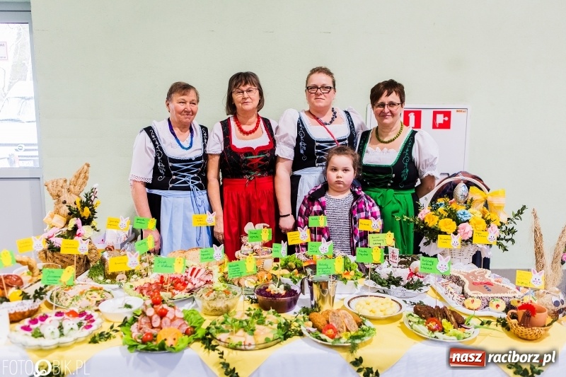 Zdjęcie w galerii na portalu naszraciborz.pl: Wielkanocne Stoły w Pietrowicach Wielkich, czyli smaki ziemi raciborskiej 2018 wiadomości z regionu
