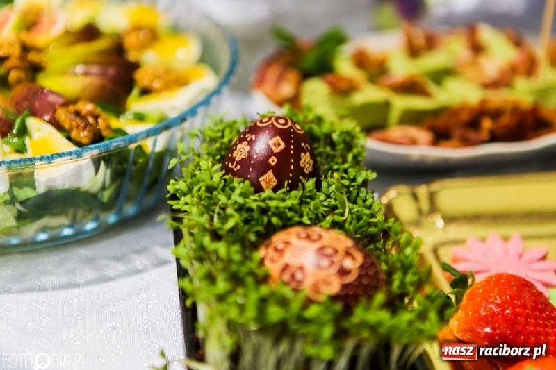 Zdjęcie w galerii na portalu naszraciborz.pl: Wielkanocne Stoły w Pietrowicach Wielkich, czyli smaki ziemi raciborskiej 2018 wiadomości z regionu