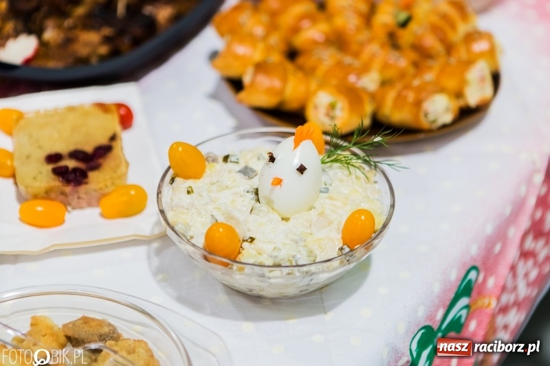 Zdjęcie w galerii na portalu naszraciborz.pl: Wielkanocne Stoły w Pietrowicach Wielkich, czyli smaki ziemi raciborskiej 2018 wiadomości z regionu