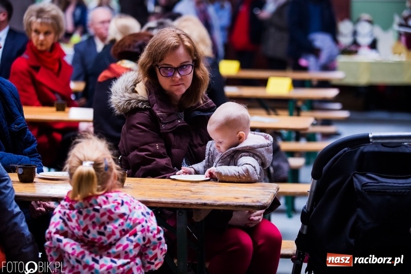 Zdjęcie w galerii na portalu naszraciborz.pl: Wielkanocne Stoły w Pietrowicach Wielkich, czyli smaki ziemi raciborskiej 2018 wiadomości z regionu
