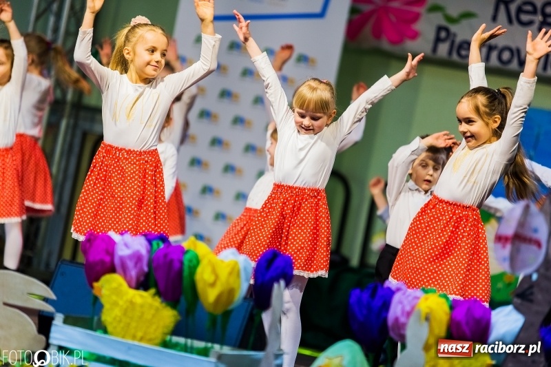 Zdjęcie w galerii na portalu naszraciborz.pl: Wielkanocne Stoły w Pietrowicach Wielkich, czyli smaki ziemi raciborskiej 2018 wiadomości z regionu