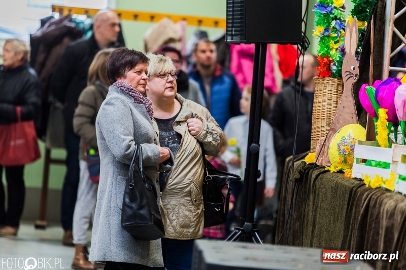 Zdjęcie w galerii na portalu naszraciborz.pl: Wielkanocne Stoły w Pietrowicach Wielkich, czyli smaki ziemi raciborskiej 2018 wiadomości z regionu