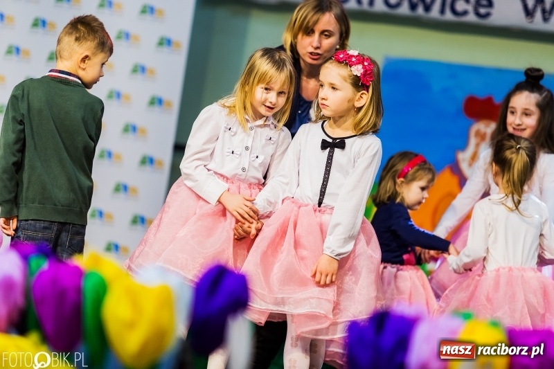 Zdjęcie w galerii na portalu naszraciborz.pl: Wielkanocne Stoły w Pietrowicach Wielkich, czyli smaki ziemi raciborskiej 2018 wiadomości z regionu